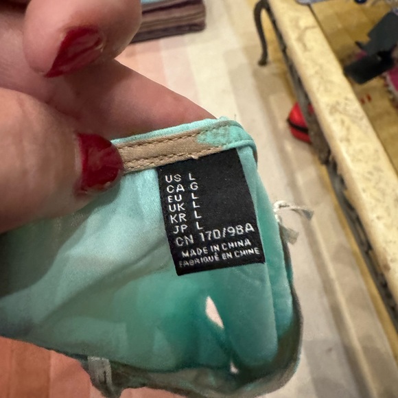 Hello kitty x forever 21 top with face prints cami top - Picture 3 of 6